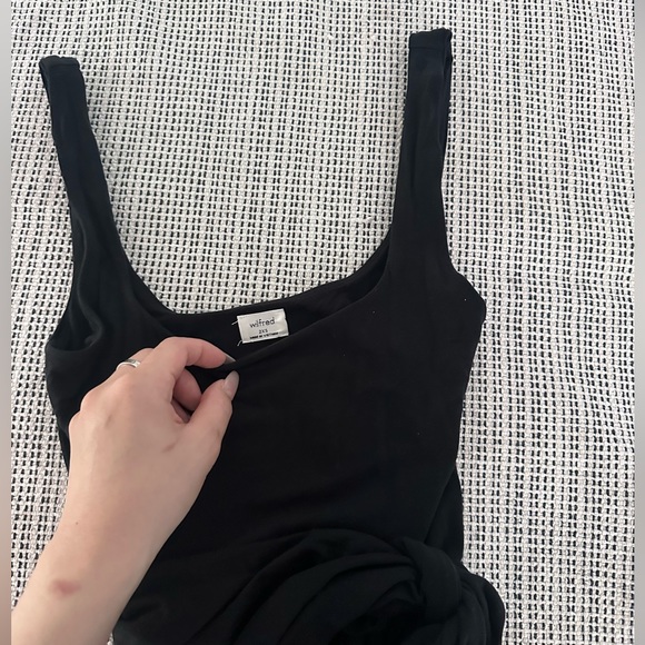 COPY - Wilfred Aritzia Saturn Mini Dress - Picture 4 of 4